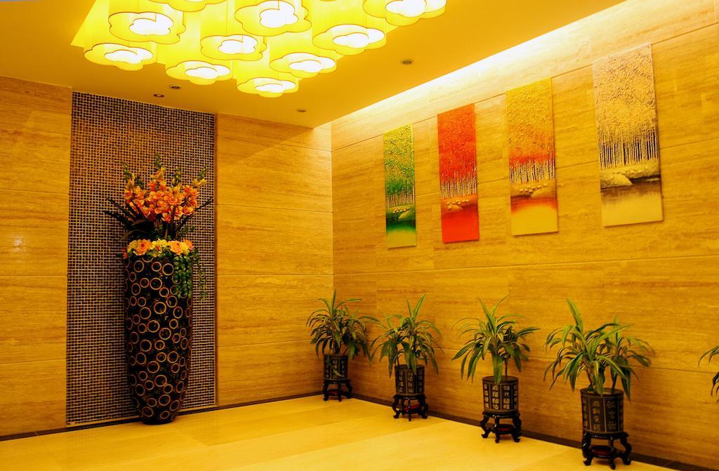 Shenzhen Luohu Railway Station Hotel - Commercial Building מראה חיצוני תמונה